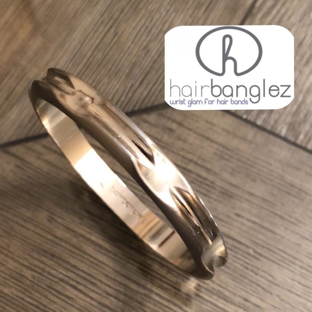 Hairbanglez Hair Tie Bangle Brushed Silver Metal